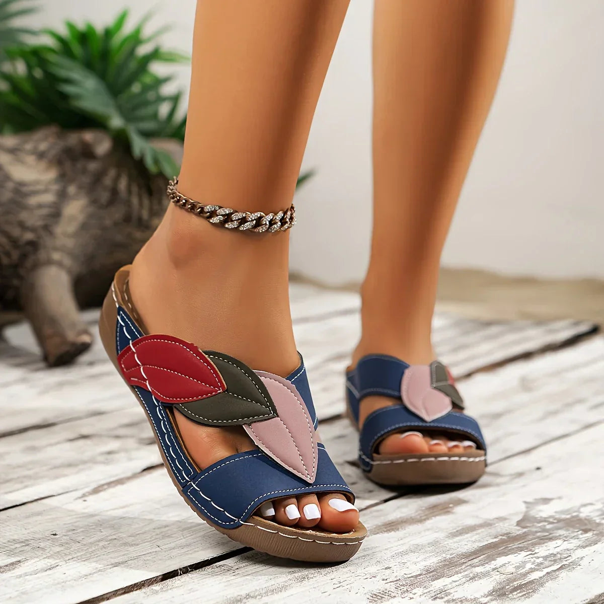 Senna - Easy-on sandals